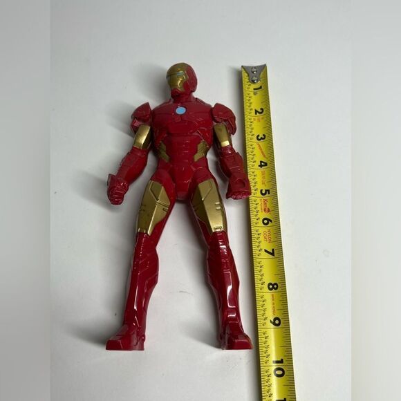 Iron Man Marvel Action Figure Tony Stark Hasbro 2019 - Picture 4 of 4